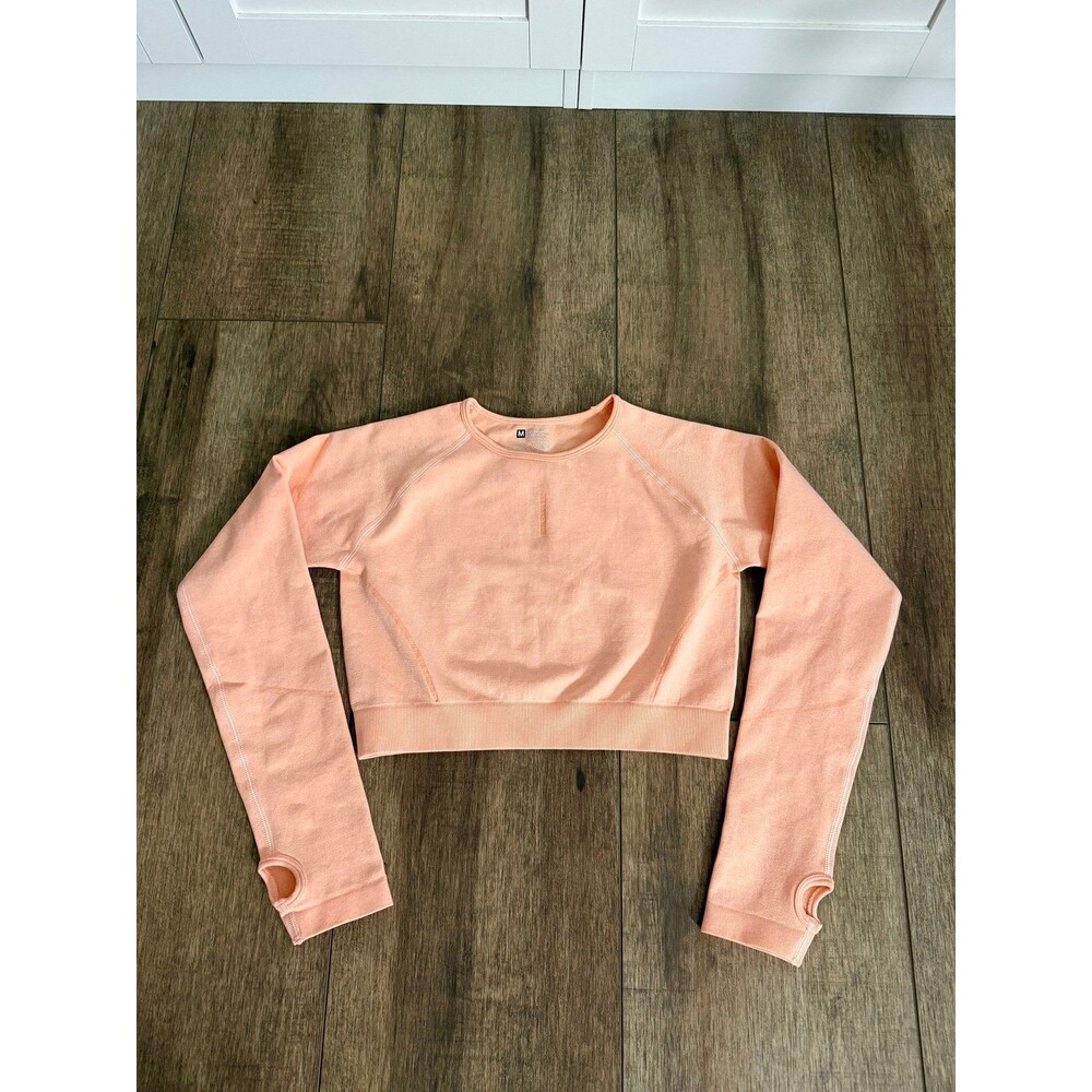 Peach athletic Long Sleeve Crop Top with Thumbholes Size Medium